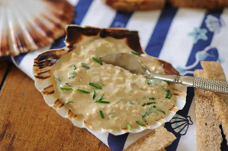 Rillettes de Saint-Jacques à tartiner sur des toasts