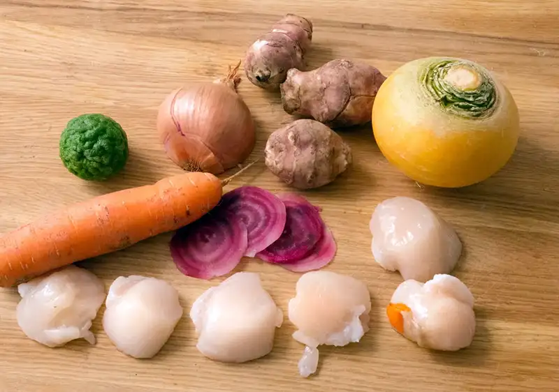 Saint-Jacques au bouillon de légumes : les ingrédients