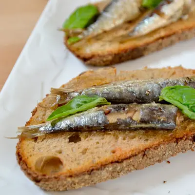 Recette de pain aux sardines Mouettes d'Arvor d'Une Aiguille dans l'potage