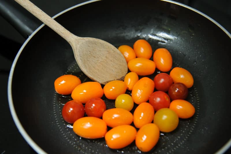 Tomates cerises rôties étape 1