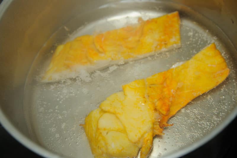 La cuisson du haddock dans de l'eau