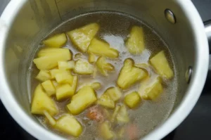 La cuisson de l'ananas