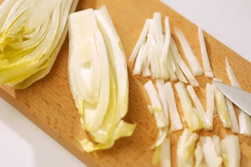 Comment couper les endives pour remplacer les pousses de soja